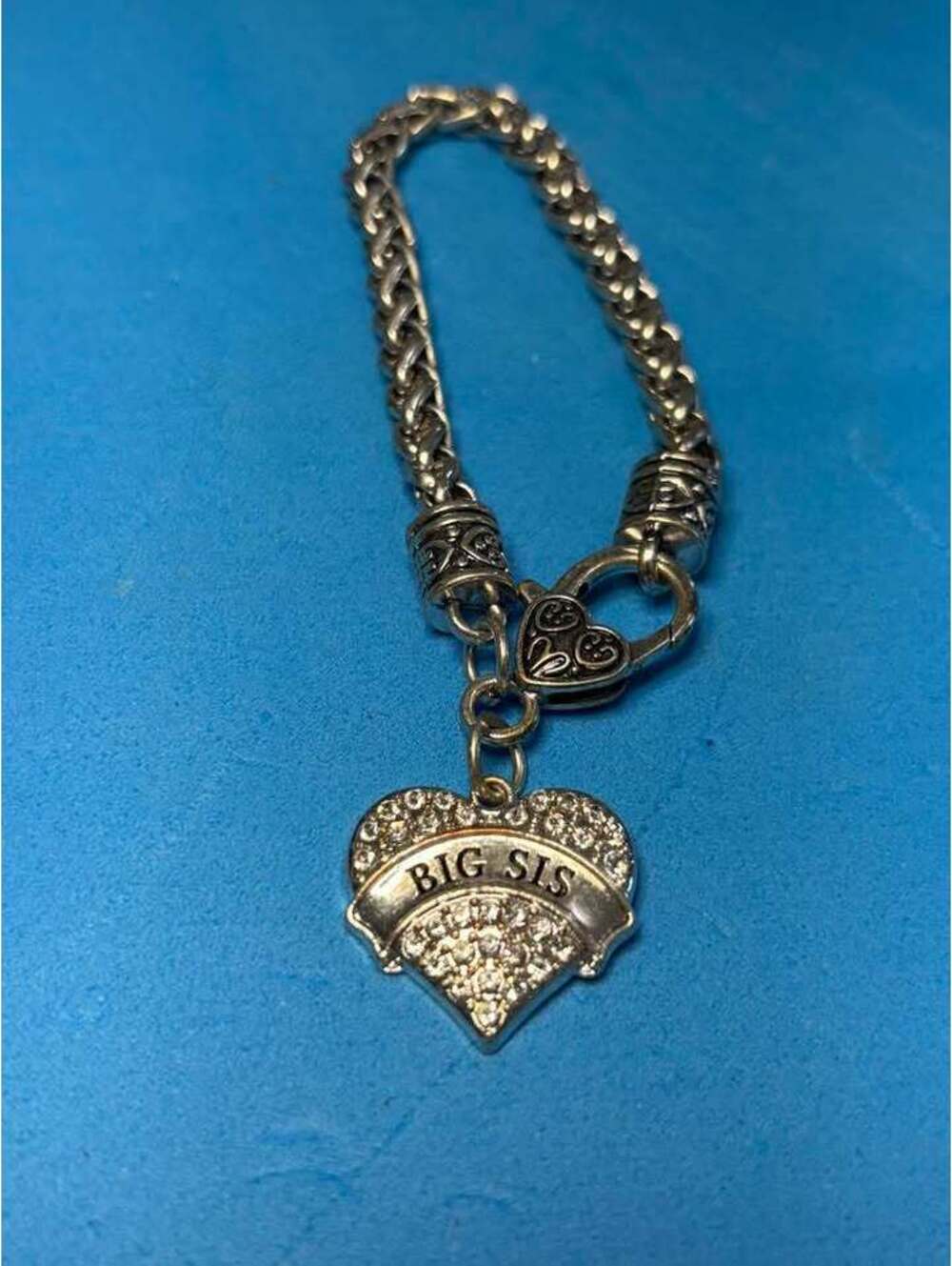 Silver Tone Big Sis Heart Charm Bracelet